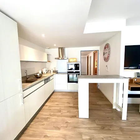 De Plain-pied Avec Terrasse A 2 Pas De La Et Commerces A - 3*** - Fr-1-604-45 Holiday home Bouzigues